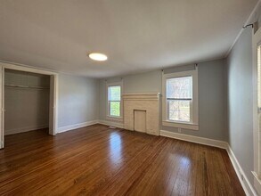 522 W Gap Creek Rd in Greer, SC - Building Photo - Building Photo