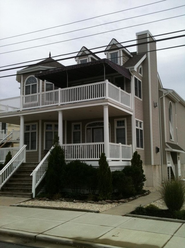 property at 3521 Haven Ave