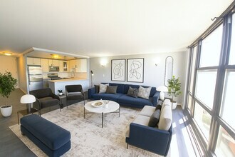 3001 S Michigan Ave in Chicago, IL - Building Photo - Building Photo