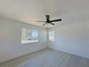 231 E Nicolet St in Banning, CA - Building Photo - Building Photo