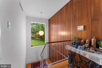 8207 Lilly Stone Dr in Bethesda, MD - Building Photo - Building Photo