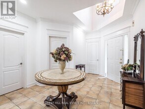 41 Cedar Springs Dr in Richmond Hill, ON - Building Photo - Building Photo