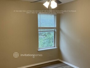 646 Via Estrella in Dallas, TX - Building Photo - Building Photo