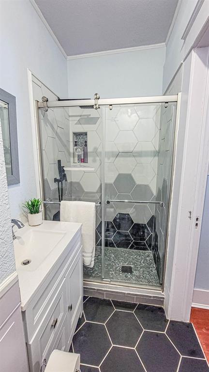 property at 2524 Avenue Q