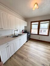 114 S Mississippi St in Blue Grass, IA - Building Photo - Building Photo