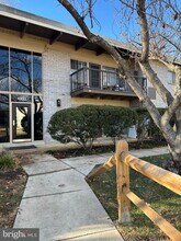 4933 Americana Dr in Annandale, VA - Building Photo - Building Photo