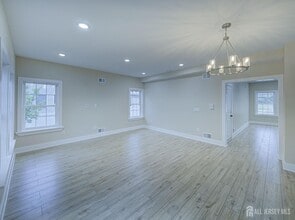 8 Travers Ave in Edison, NJ - Building Photo - Building Photo