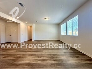 12286 Del Sur St in Victorville, CA - Building Photo - Building Photo