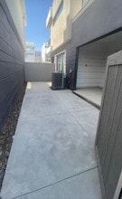 2167 Flight Wy in Tustin, CA - Building Photo - Building Photo