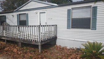 20646 Alta Vista Dr in Panama City Beach, FL - Building Photo