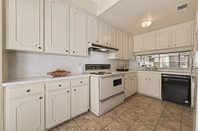 property at 7933 Woodway Dr