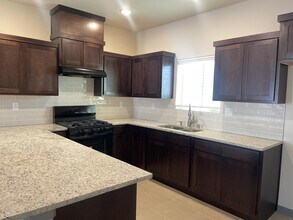 8902 Herbert St in El Paso, TX - Building Photo - Building Photo