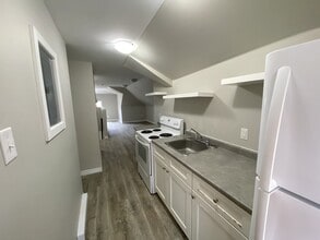 264.5 Robinson St in Moncton, NB - Building Photo - Building Photo