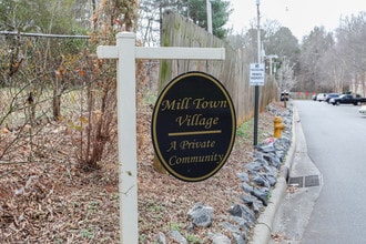 Mill Town Village in Cornelius, NC - Building Photo - Building Photo