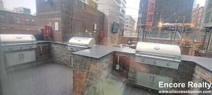 665 Washington St in Boston, MA - Foto de edificio - Building Photo