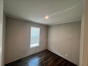 3512 Queens Point Terrace in Lansing, MI - Building Photo - Building Photo