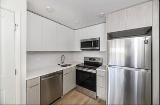 48 Parker Hill Ave, Unit 4 in Boston, MA - Building Photo