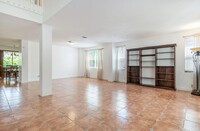 804 Crestview Cir, Unit 902 in Weston, FL - Building Photo - Building Photo