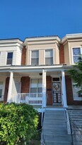 3216 W Belvedere Ave in Baltimore, MD - Building Photo