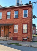 130 E Princess St in York, PA - Building Photo
