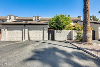2338 W Lindner Ave in Mesa, AZ - Building Photo - Building Photo
