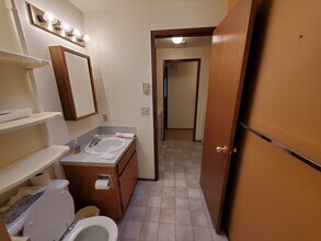 14579 Crossroads Loop in Sisters, OR - Foto de edificio - Building Photo
