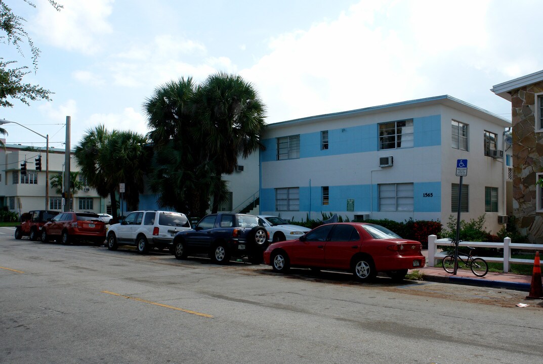 1565 Jefferson Ave in Miami Beach, FL - Foto de edificio