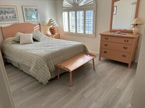 1550 E Riviera Dr in Chandler, AZ - Building Photo - Building Photo