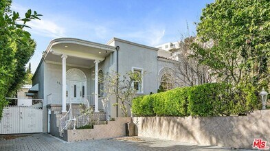 1719 N Orange Grove Ave in Los Angeles, CA - Building Photo - Building Photo