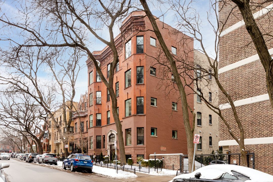 454 W Deming Pl in Chicago, IL - Foto de edificio