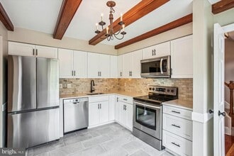 15264 Mimosa Trail in Montclair, VA - Building Photo - Building Photo