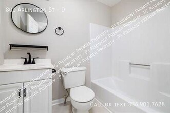 800 Arlington St in Greensboro, NC - Building Photo - Building Photo