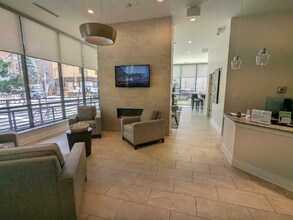 401 Race St in Philadelphia, PA - Building Photo - Building Photo