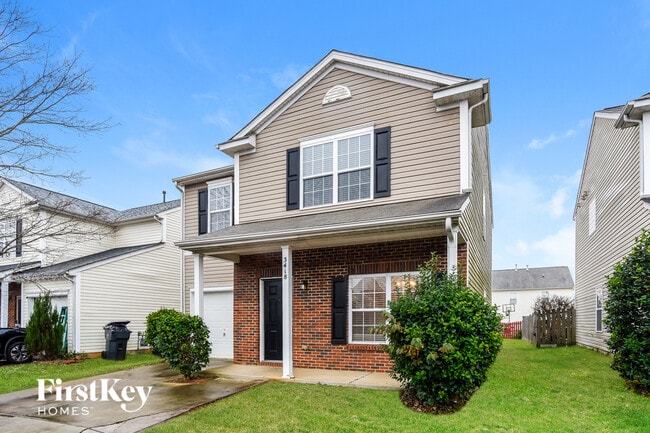 3418 Charterhall Ln in Charlotte, NC - Foto de edificio - Building Photo