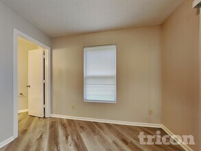 9045 Centenary Ct in Indianapolis, IN - Building Photo - Building Photo