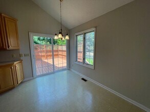 1140 Bluebird Ct in Harrisonburg, VA - Building Photo - Building Photo