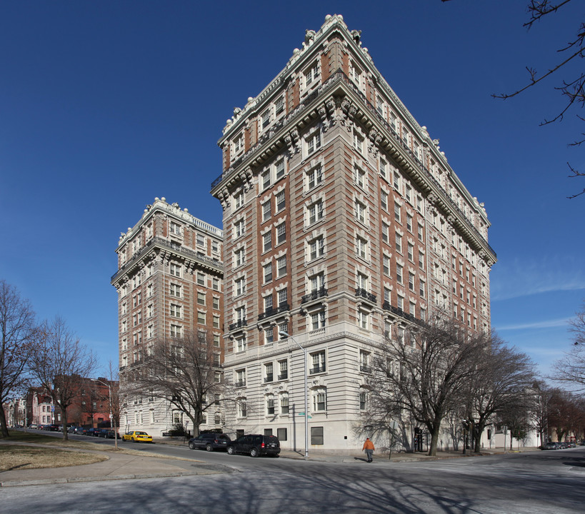 Marlborough Apartments in Baltimore, MD - Building Photo