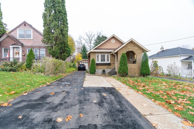 571 St James St in London, ON - Building Photo - Building Photo