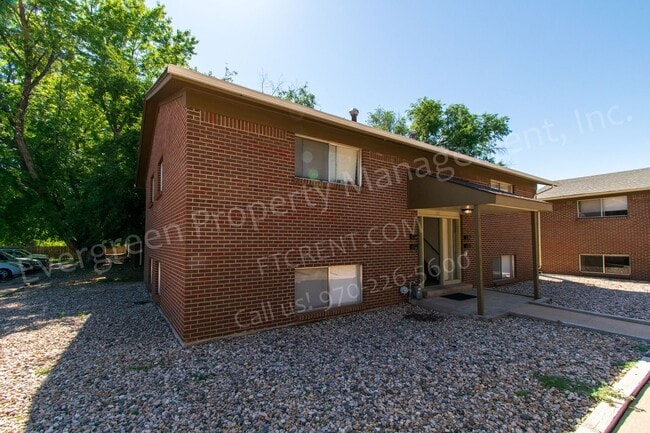 923 James Ct in Fort Collins, CO - Building Photo - Building Photo