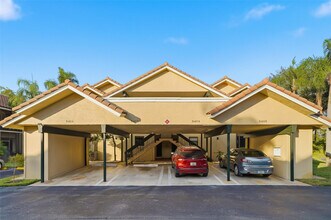 8412 Shadow Ct in Coral Springs, FL - Building Photo - Building Photo