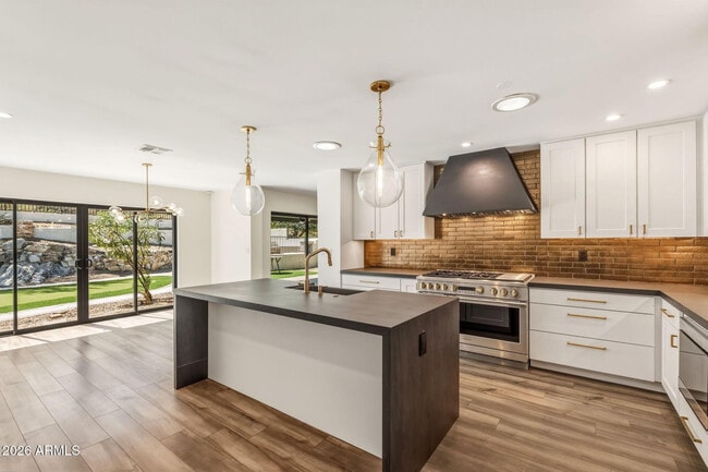 property at 9046 N 28th St