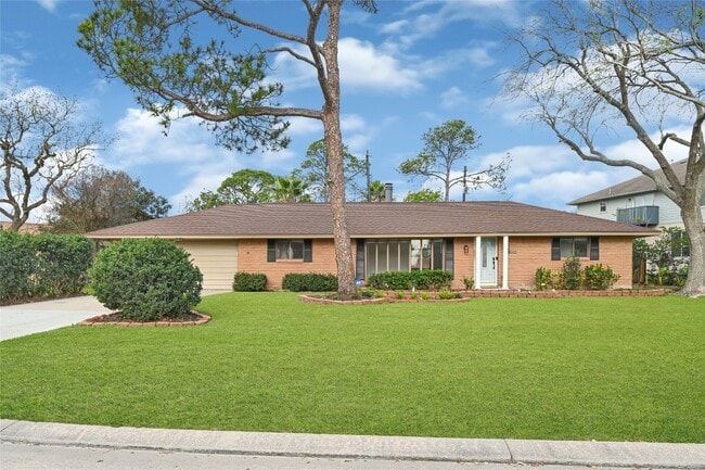 2515 Baycrest Dr in Houston, TX - Building Photo - Building Photo