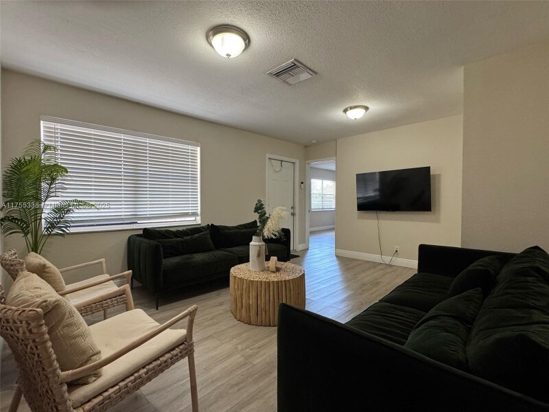 228 NW 12th St in Pompano Beach, FL - Building Photo