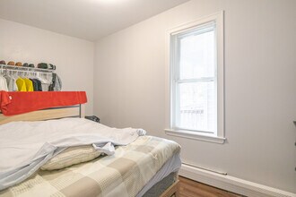 219 Bennington St, Unit 2 in Boston, MA - Building Photo - Building Photo