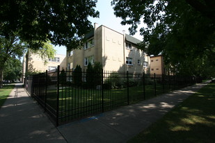 1548 W Chase Ave Apartments