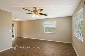 1009 Axlewood Cir in Brandon, FL - Building Photo - Building Photo