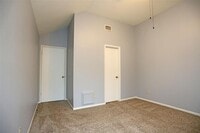 2336 Fairwind Dr photo'