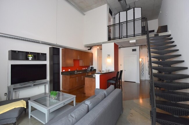 property at 2000 Bagby St