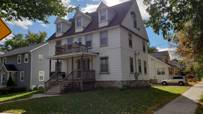 1601 Madison St, Unit 1601 Madison St in Madison, WI - Foto de edificio - Building Photo