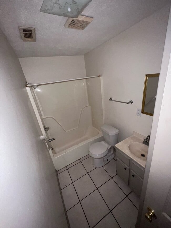 108 Smith Dr in Saltillo, MS - Building Photo - Building Photo